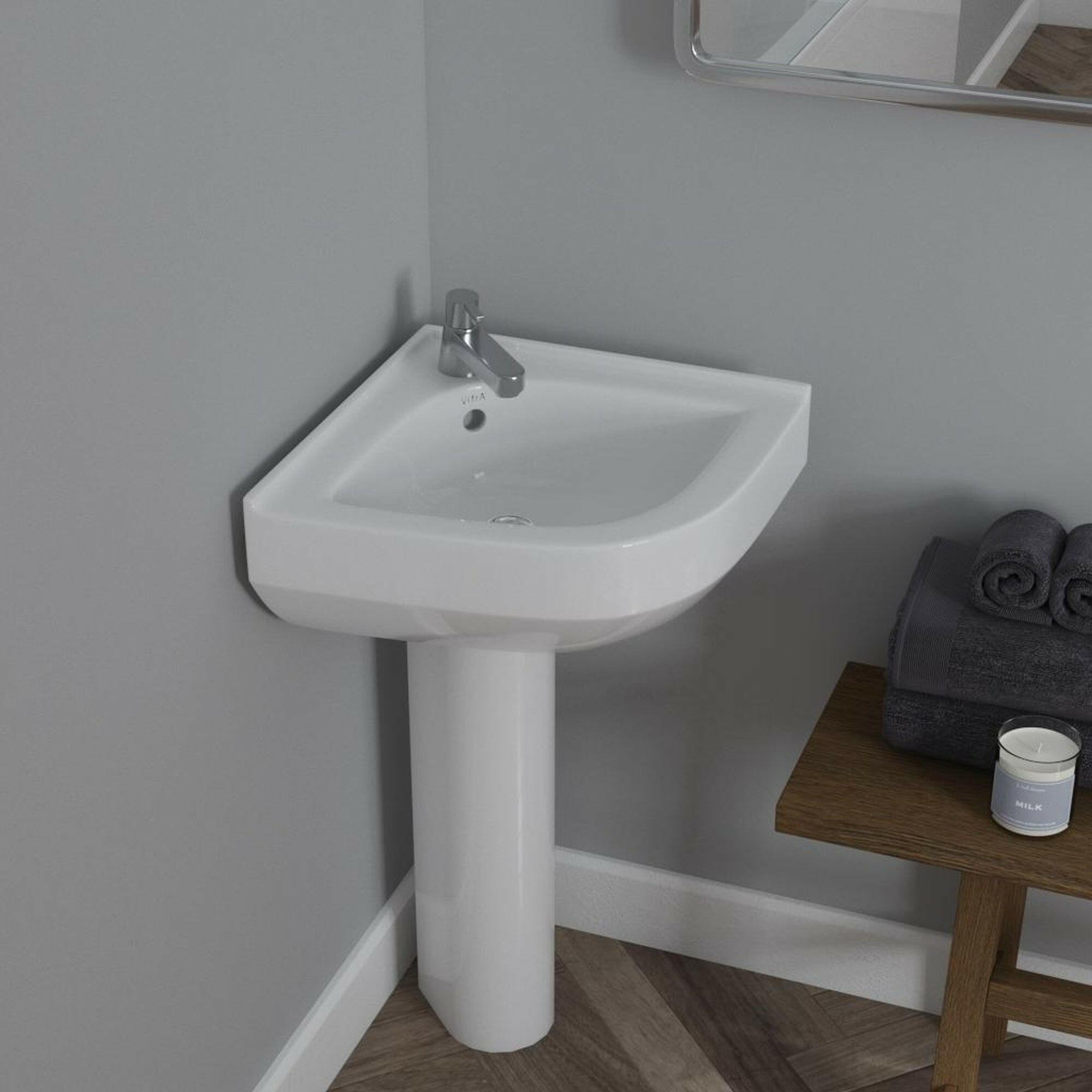 Petite 2 Corner Pedestal Sink